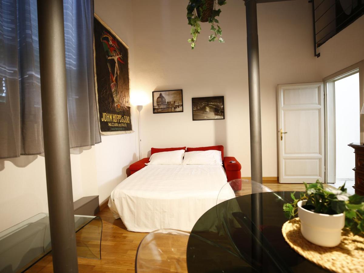 Lungarno Buozzi 7 Apartments بيزا المظهر الخارجي الصورة