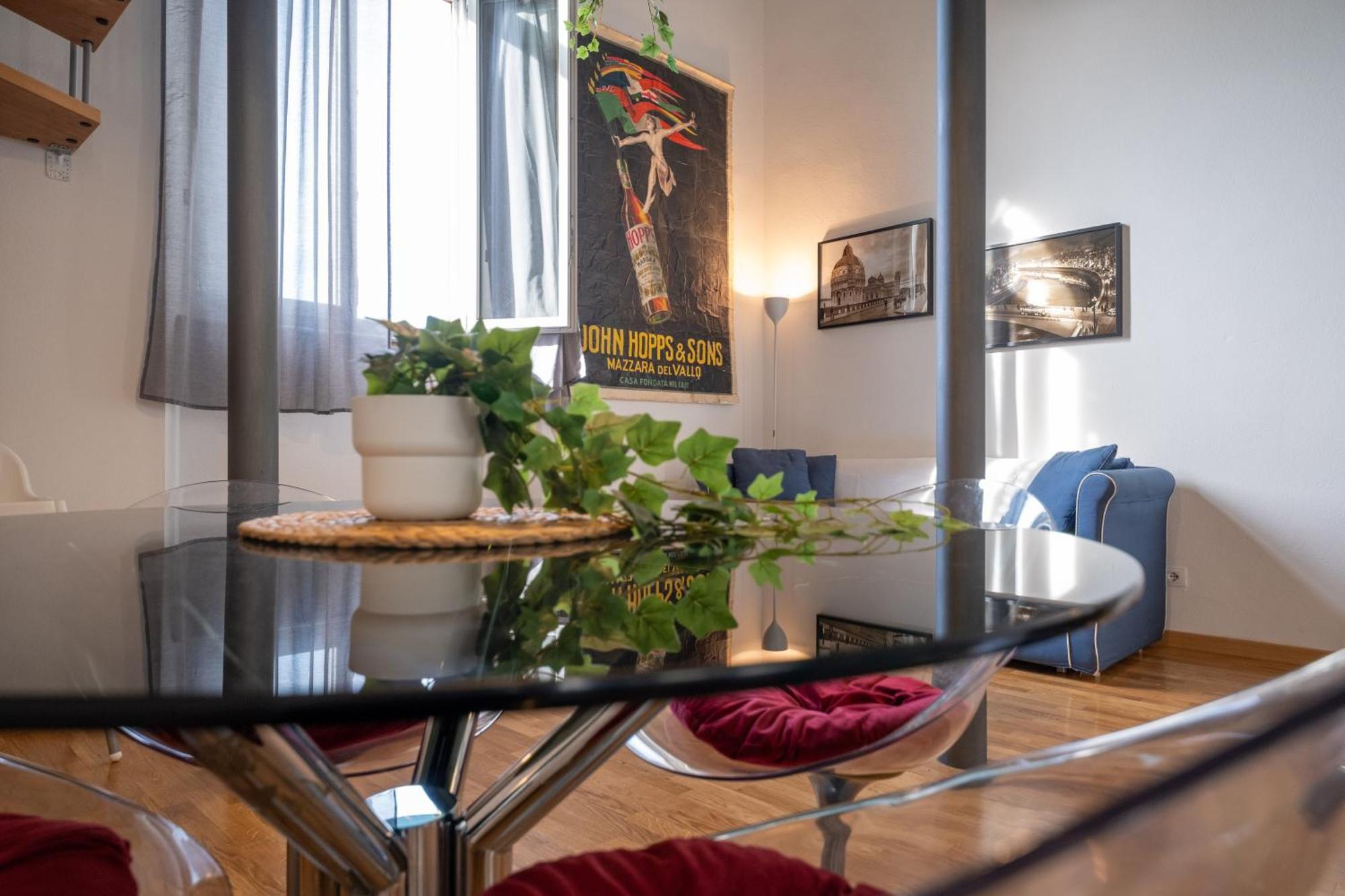 Lungarno Buozzi 7 Apartments بيزا المظهر الخارجي الصورة