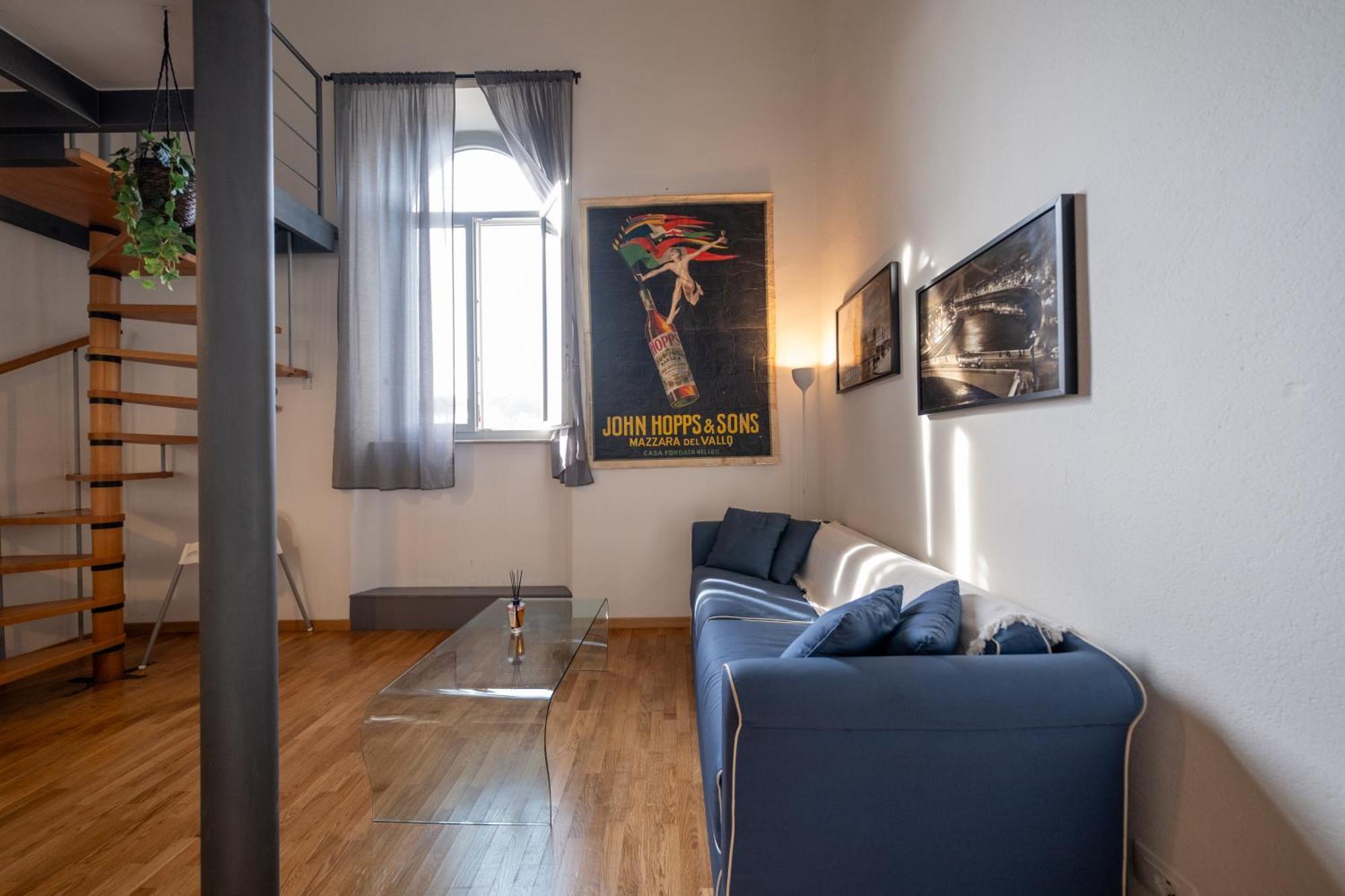 Lungarno Buozzi 7 Apartments بيزا المظهر الخارجي الصورة