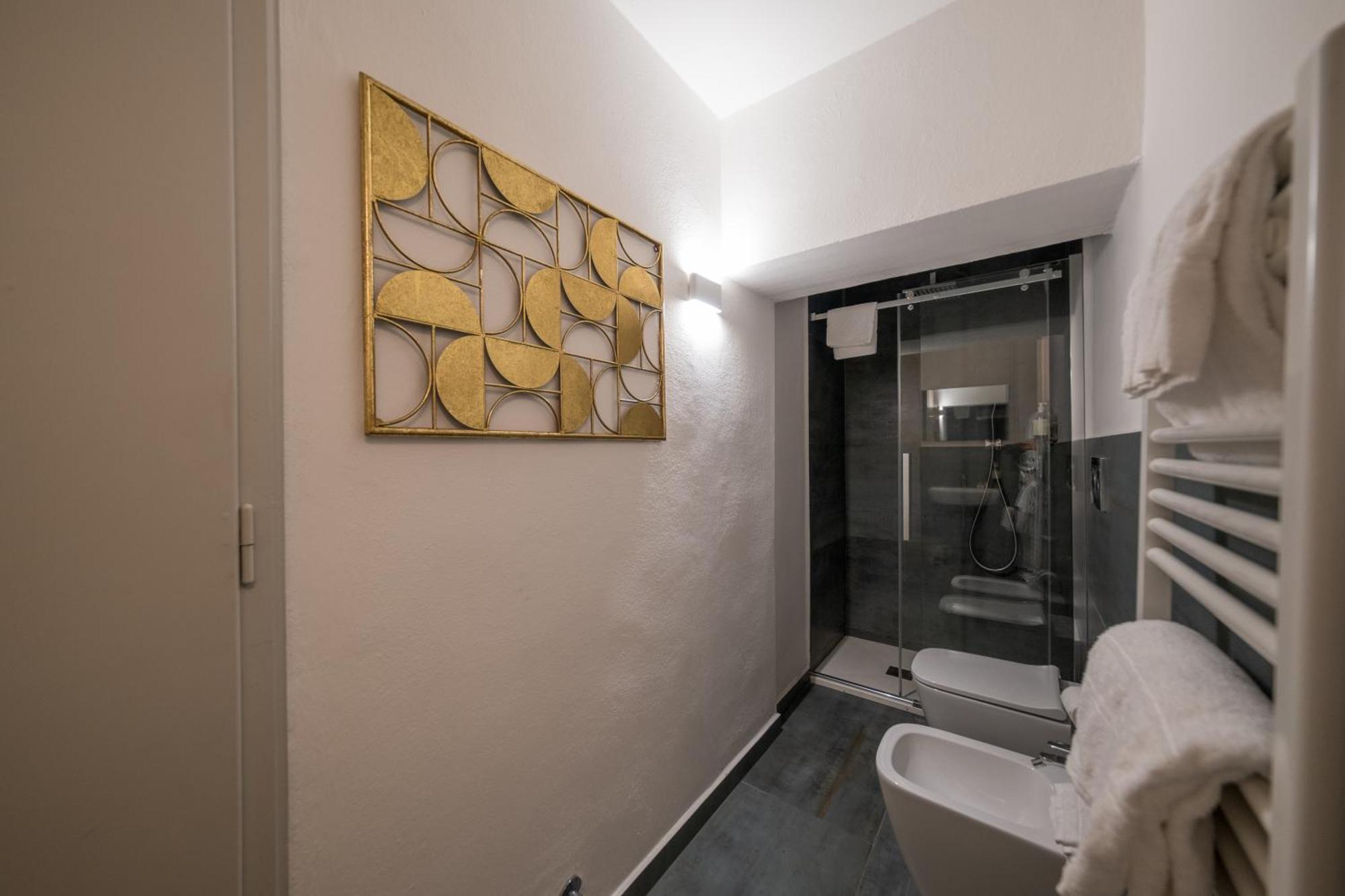 Lungarno Buozzi 7 Apartments بيزا المظهر الخارجي الصورة